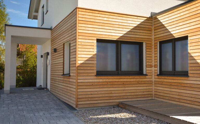 Modern,Wood,Paneled,Presentation,House